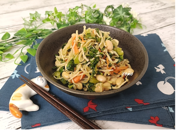 節約＆つくりおきおにも♪切り干し大根と大根の葉の麺つゆ炒め