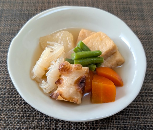 ほっこり体に染みる一汁三菜☆圧力鍋ｄｅ大根と一口揚げの炊いたの♪☆♪☆♪