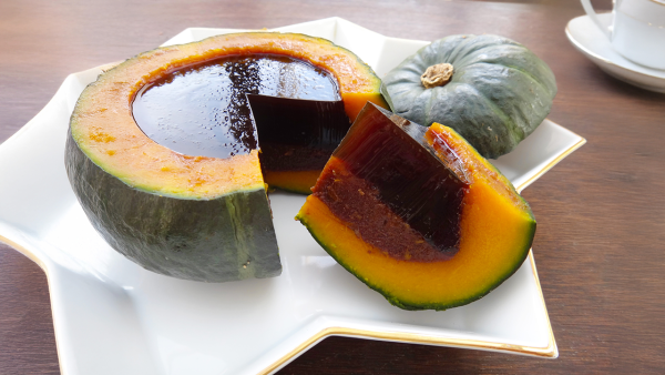 『１回注げば３層に⁉️あずき珈琲ゼリー  坊ちゃんかぼちゃココット 動画つき』