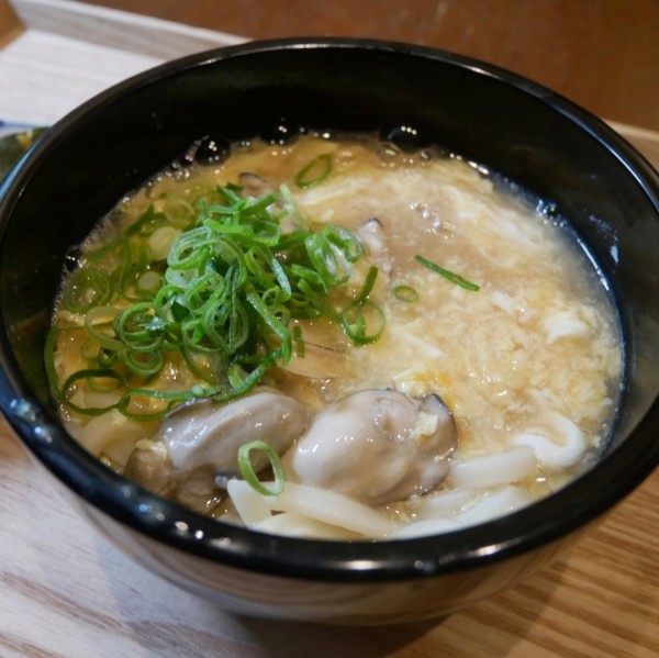 『牡蠣のたまごとじうどん、昨日の昼ごはん#今日のおうちごはん』
