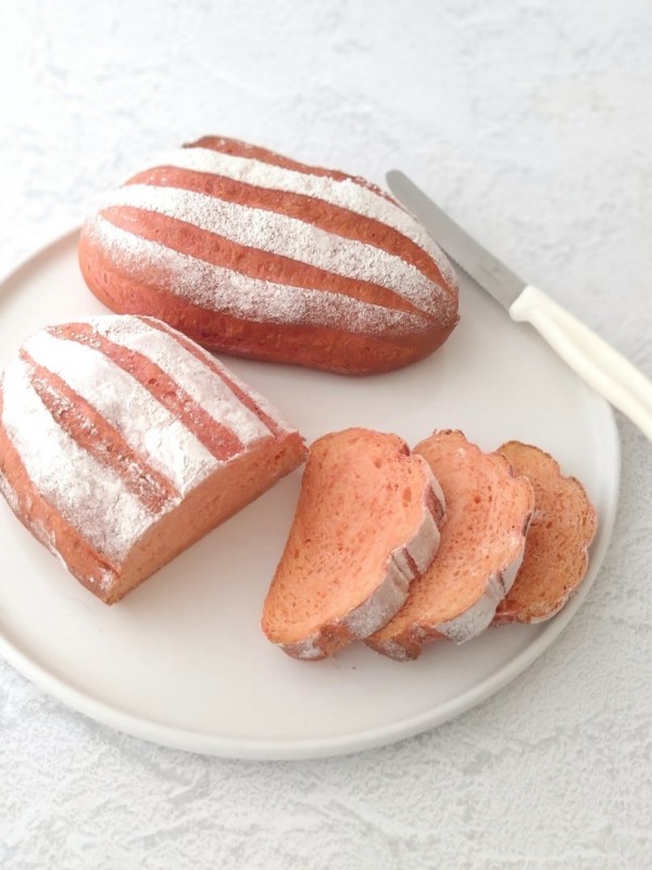 『ピンク色のミルクハース』