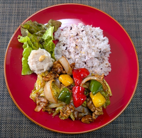 安価なお肉で食欲全開☆お肉ぷりぷり回鍋肉♪☆♪☆♪