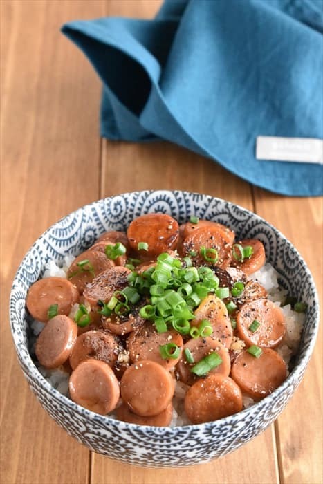 ガツンと美味しい！魚肉ソーセージで♪ガリバタ丼 : 四万十住人の 簡単料理ブログ！ Powered by ライブドアブログ