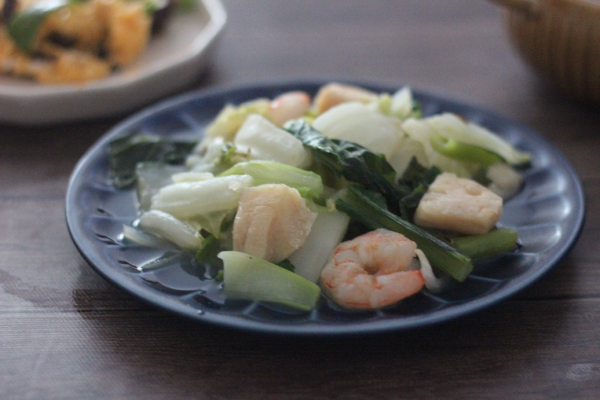 『ほったらかしで簡単！八宝菜風蒸し煮とまごわやさしいダイエット献立』