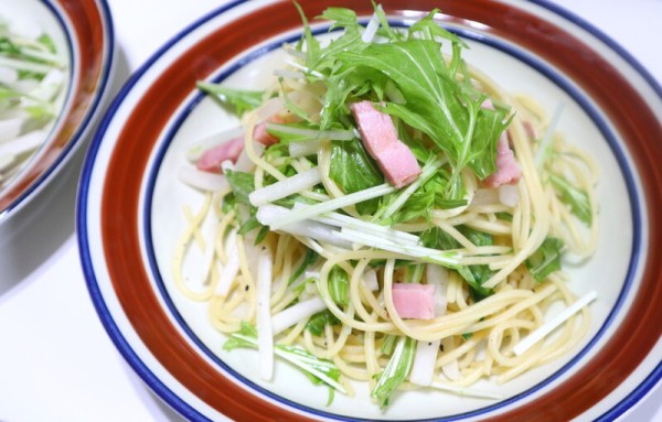 ヘルシー！大根とベーコンのペロンチーノ風とパスタレシピ