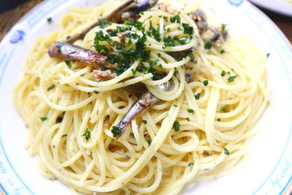 ししゃも×オリーブオイル！にんにく香るイタリアンパスタ