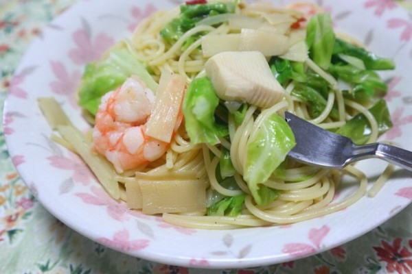 旬を味わう！たけのこの姫皮と春キャベツの和風パスタレシピ