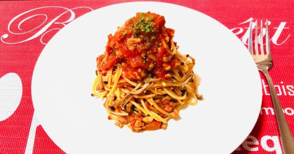 【簡単】茶えのきのお手軽ボロネーゼ/ダイエット/ワンパン/ヴィーガン/腸活｜のんの