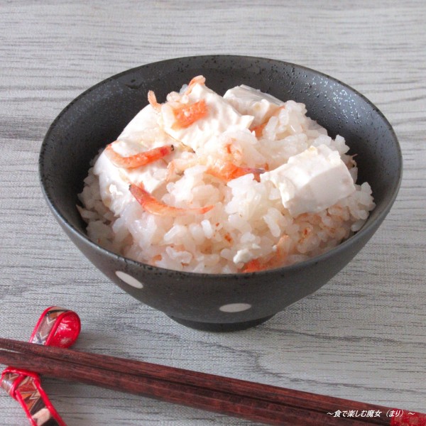 ヘルシーで旨味たっぷり。満足感◎『豆腐と桜エビのミルク炊き込みごはん』◆乳和食アンバサダー。