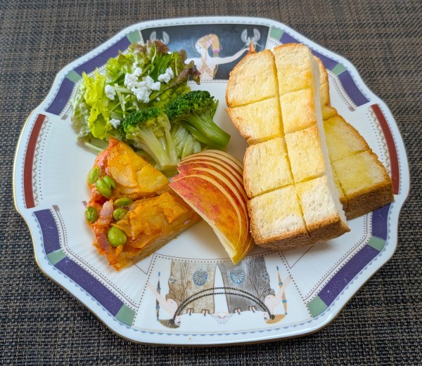 ほくほく層が重なる☆ポテトとベーコンのトルティージャ♪☆♪☆♪