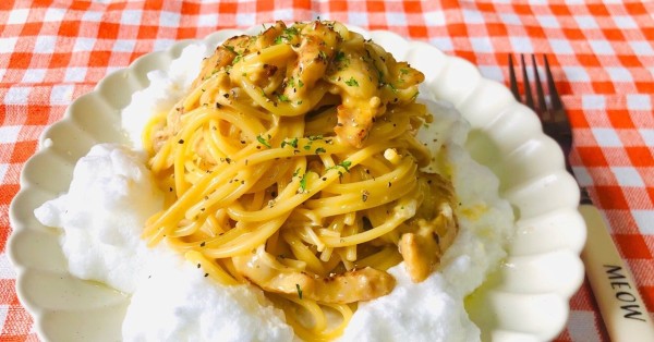 【美味しい】ふわふわの雲にのったえのきのカルボナーラ/ダイエット｜のんの