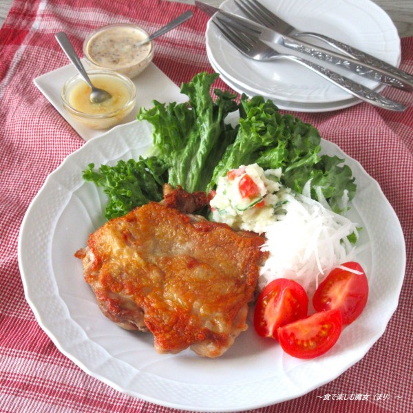 簡単で絶品！バランス◎『チキンステーキサラダ　ゆず塩麹ドレッシング・ハニーマスタードソース』