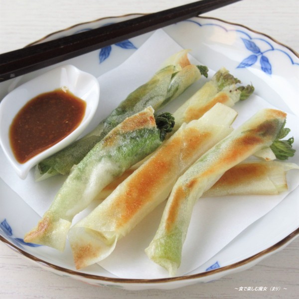 天ぷらより、ずーーーと簡単。春のほろ苦・美味しさパリッ♪材料2つ巻いて焼くだけ『うど春巻き』