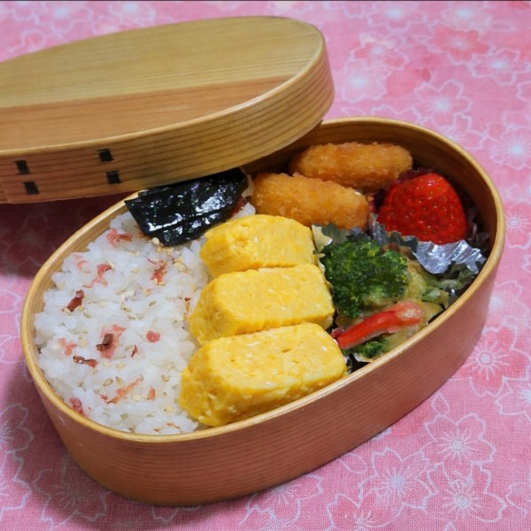 お弁当に◎ ブロッコリーとカニかまのPシュレッド焼き