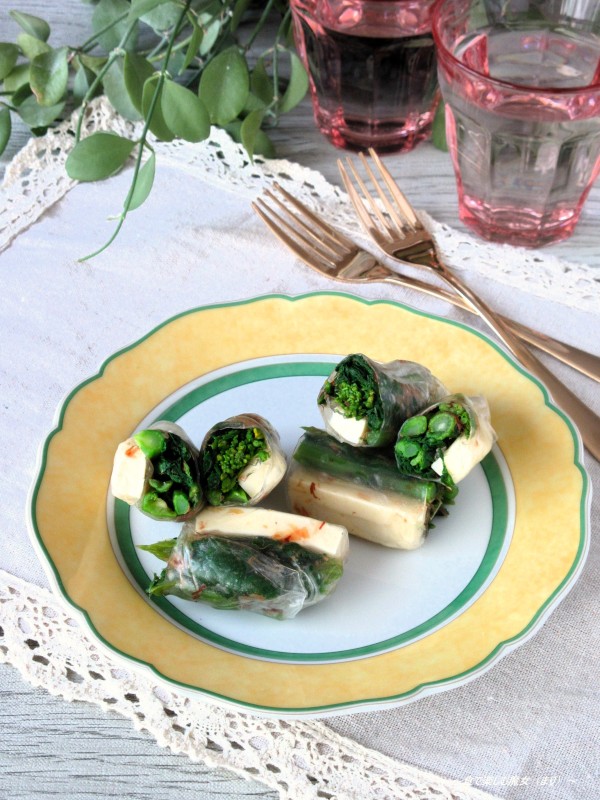 思いつきは想像以上。絶妙な食感でクセになる味♪『菜の花とチーズのおかか生春巻き』