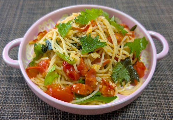 和ハーブで香り豊か☆フレッシュトマトと大葉のパスタ♪☆♪☆♪