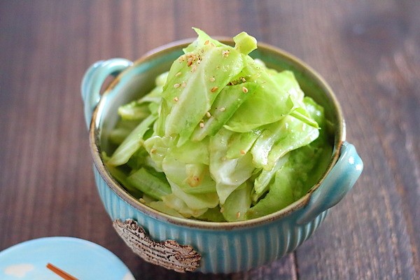 春キャベツの塩だれレシピ｜レンジ不要・和えるだけ！日持ちする副菜