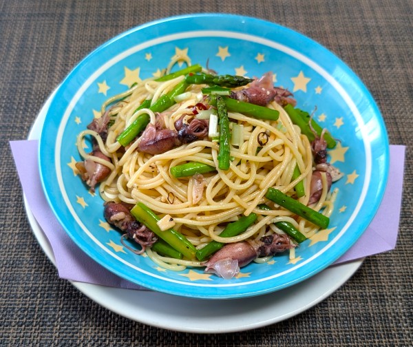 大人のご馳走プレート☆蛍烏賊とアスパラガスのスパイスパスタ♪☆♪☆♪