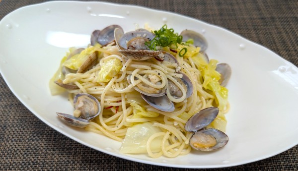 旨みの相乗効果を味わう☆あさりと春キャベツのアーリオオーリオパスタ♪☆♪☆♪