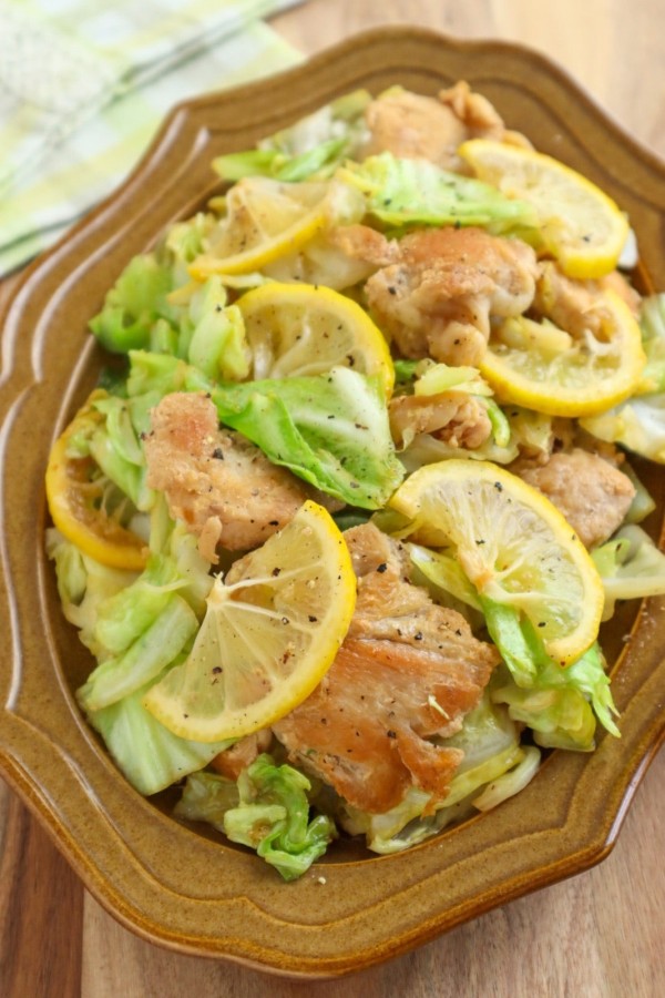 『＊【レシピ】ワンパンで簡単！鶏肉とキャベツのレモン醤油炒め＊』