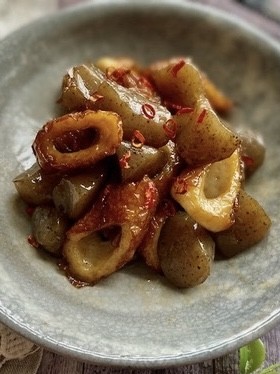 お弁当におすすめな作り置き！こんにゃくとちくわの炒め煮