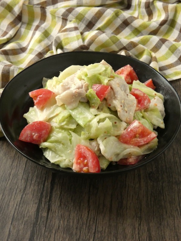 『電子レンジで完成！「豚しゃぶとトマトのマヨマスタード和え」』