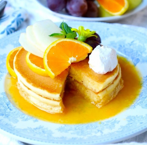 冷やしホットケーキ始めました ♪ ～オレンジソースがけ～ (レシピ)