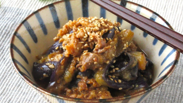 電子レンジでヘルシー＆スタミナ食♪豚こま肉・なす・ごま『茄子と豚肉のゴマ煮』