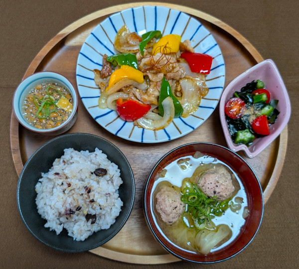 お肉と小鉢の共演☆豚肉のオイスターソース炒め♪☆♪☆♪