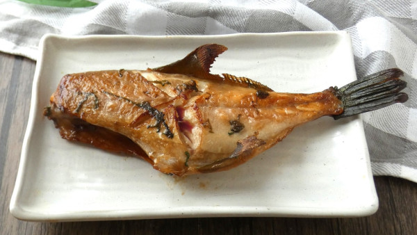 『ごはんがモリモリ食べられる!「ウマヅラハギのシソしょう油焼き」』