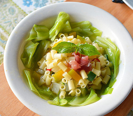 早ゆでポポロ プチマカとコロコロ野菜のスープ煮♪